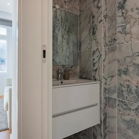 Апартаменти Monteverde Iii By Innkeeper Лісабон