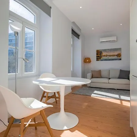 Апартаменти Monteverde Iii By Innkeeper Лісабон